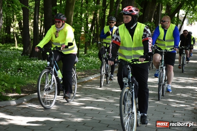Zdjęcie w galerii na portalu naszraciborz.pl: Ale jazda ! Rajd rozpoczynający sezon rowerowy w gminie Krzyżanowice  wiadomości z regionu