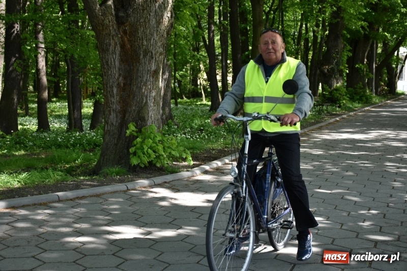 Zdjęcie w galerii na portalu naszraciborz.pl: Ale jazda ! Rajd rozpoczynający sezon rowerowy w gminie Krzyżanowice  wiadomości z regionu