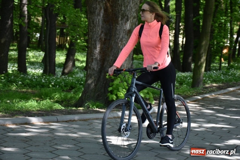 Zdjęcie w galerii na portalu naszraciborz.pl: Ale jazda ! Rajd rozpoczynający sezon rowerowy w gminie Krzyżanowice  wiadomości z regionu