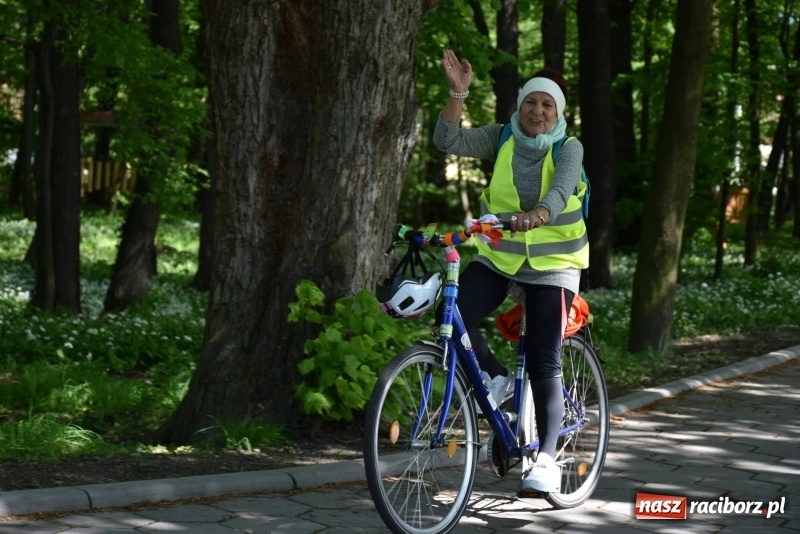 Zdjęcie w galerii na portalu naszraciborz.pl: Ale jazda ! Rajd rozpoczynający sezon rowerowy w gminie Krzyżanowice  wiadomości z regionu