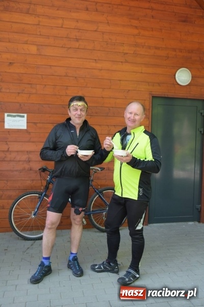 Zdjęcie w galerii na portalu naszraciborz.pl: Ale jazda ! Rajd rozpoczynający sezon rowerowy w gminie Krzyżanowice  wiadomości z regionu