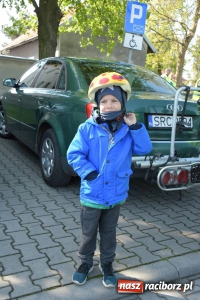 Zdjęcie w galerii na portalu naszraciborz.pl: Ale jazda ! Rajd rozpoczynający sezon rowerowy w gminie Krzyżanowice  wiadomości z regionu