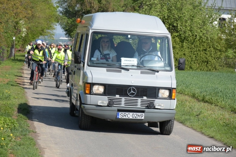 Zdjęcie w galerii na portalu naszraciborz.pl: Ale jazda ! Rajd rozpoczynający sezon rowerowy w gminie Krzyżanowice  wiadomości z regionu