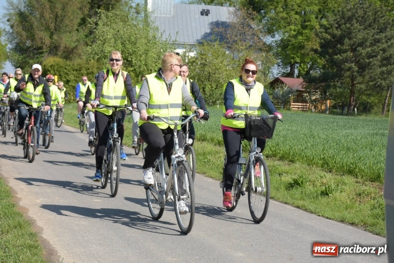 Zdjęcie w galerii na portalu naszraciborz.pl: Ale jazda ! Rajd rozpoczynający sezon rowerowy w gminie Krzyżanowice  wiadomości z regionu