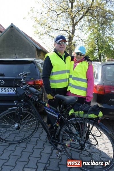Zdjęcie w galerii na portalu naszraciborz.pl: Ale jazda ! Rajd rozpoczynający sezon rowerowy w gminie Krzyżanowice  wiadomości z regionu