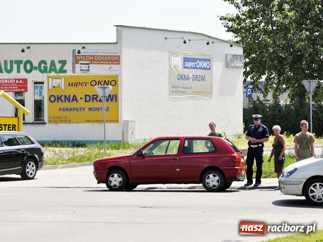 Zdjęcie w galerii na portalu naszraciborz.pl: Peugeot wymusił pierwszeństwo wiadomości z regionu