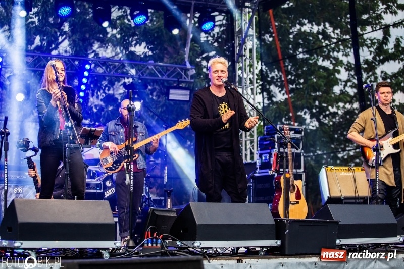 Zdjęcie w galerii na portalu naszraciborz.pl: Pierwszy dzień majówki w Nędzy za nami wiadomości z regionu