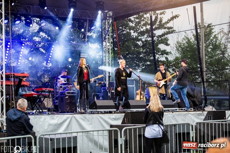 Zdjęcie w galerii na portalu naszraciborz.pl: Pierwszy dzień majówki w Nędzy za nami wiadomości z regionu