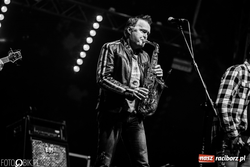 Zdjęcie w galerii na portalu naszraciborz.pl: Pierwszy dzień majówki w Nędzy za nami wiadomości z regionu