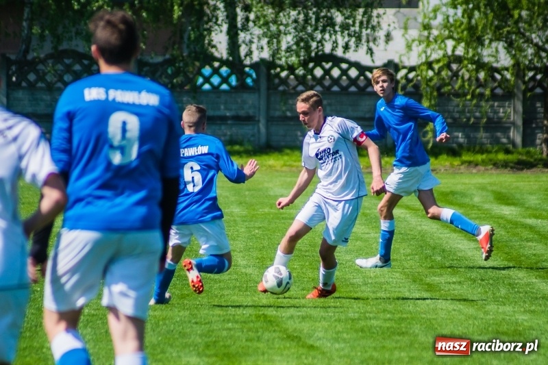 Zdjęcie w galerii na portalu naszraciborz.pl: Juniorzy Tworkowa bez problemów wygrali z rówieśnikami z Pawłowa [FOTO] wiadomości z regionu