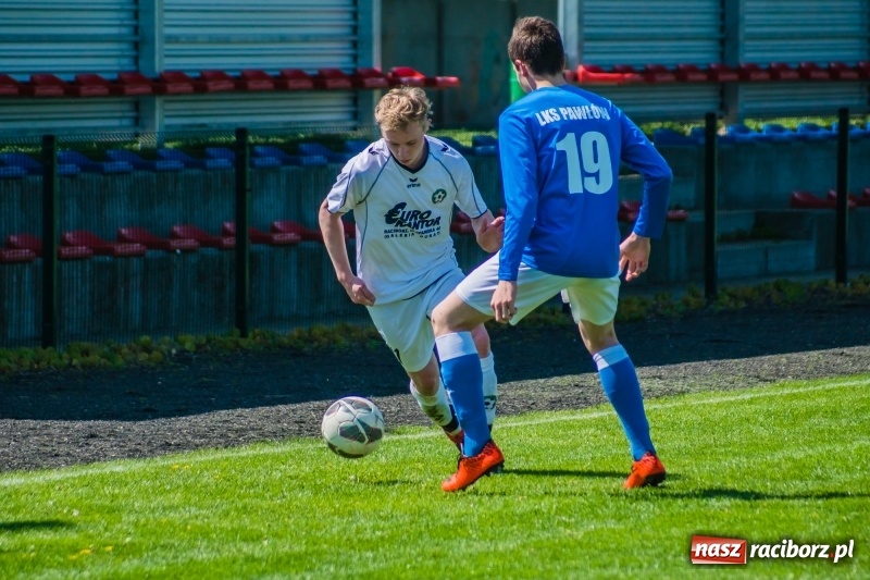 Zdjęcie w galerii na portalu naszraciborz.pl: Juniorzy Tworkowa bez problemów wygrali z rówieśnikami z Pawłowa [FOTO] wiadomości z regionu