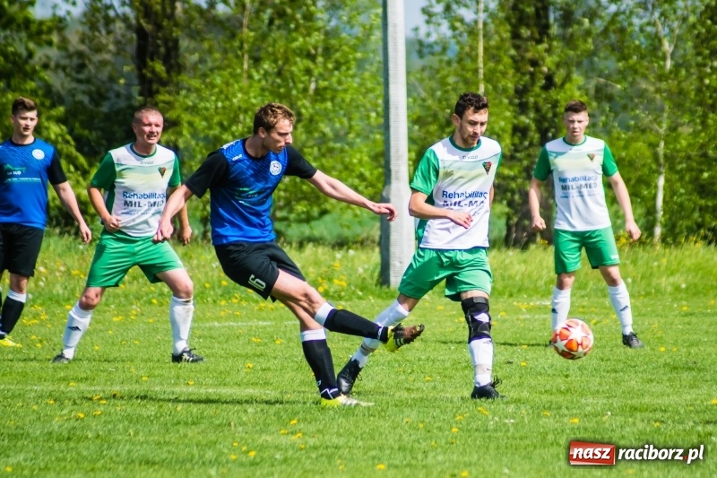 Zdjęcie w galerii na portalu naszraciborz.pl: B klasa. W Zabełkowie strzelali tylko w pierwszej połowie [FOTO] wiadomości z regionu