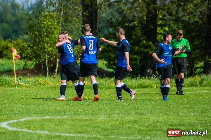 Zdjęcie w galerii na portalu naszraciborz.pl: B klasa. W Zabełkowie strzelali tylko w pierwszej połowie [FOTO] wiadomości z regionu