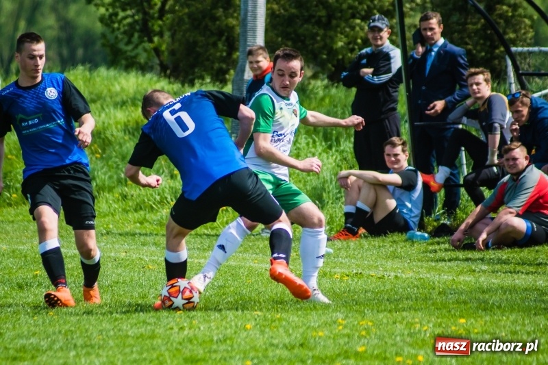 Zdjęcie w galerii na portalu naszraciborz.pl: B klasa. W Zabełkowie strzelali tylko w pierwszej połowie [FOTO] wiadomości z regionu