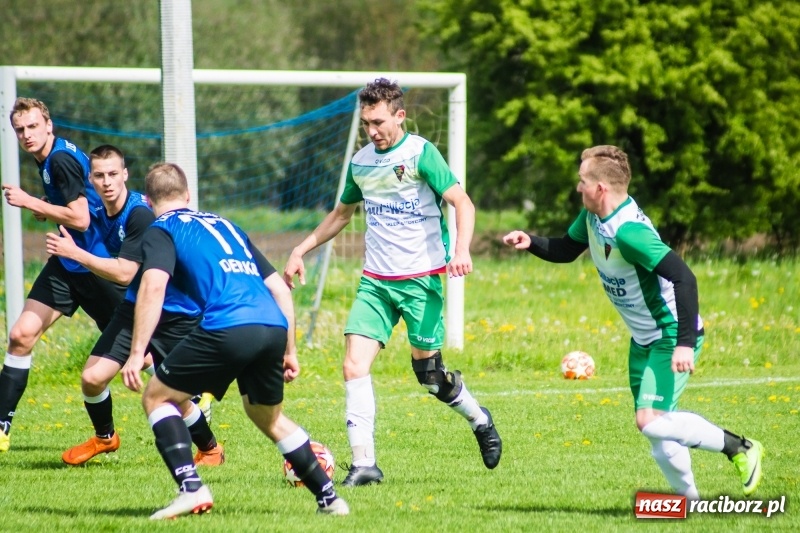 Zdjęcie w galerii na portalu naszraciborz.pl: B klasa. W Zabełkowie strzelali tylko w pierwszej połowie [FOTO] wiadomości z regionu