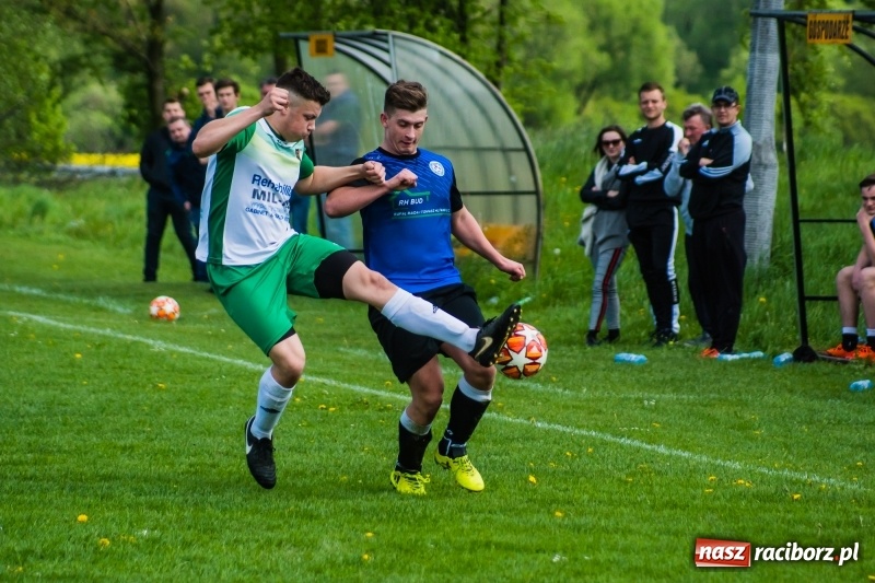 Zdjęcie w galerii na portalu naszraciborz.pl: B klasa. W Zabełkowie strzelali tylko w pierwszej połowie [FOTO] wiadomości z regionu