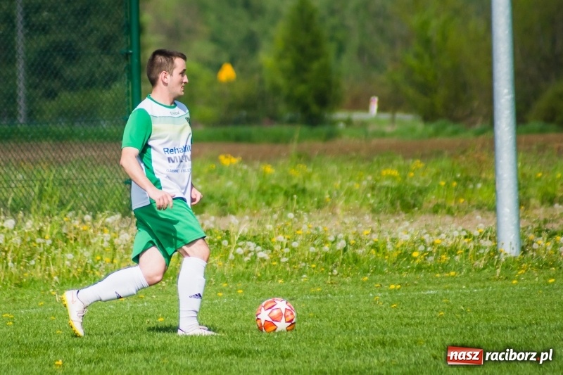 Zdjęcie w galerii na portalu naszraciborz.pl: B klasa. W Zabełkowie strzelali tylko w pierwszej połowie [FOTO] wiadomości z regionu