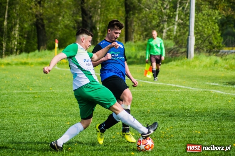 Zdjęcie w galerii na portalu naszraciborz.pl: B klasa. W Zabełkowie strzelali tylko w pierwszej połowie [FOTO] wiadomości z regionu