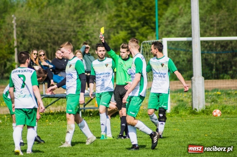 Zdjęcie w galerii na portalu naszraciborz.pl: B klasa. W Zabełkowie strzelali tylko w pierwszej połowie [FOTO] wiadomości z regionu