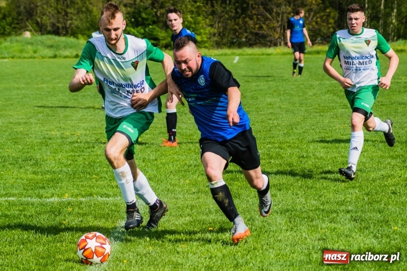 Zdjęcie w galerii na portalu naszraciborz.pl: B klasa. W Zabełkowie strzelali tylko w pierwszej połowie [FOTO] wiadomości z regionu