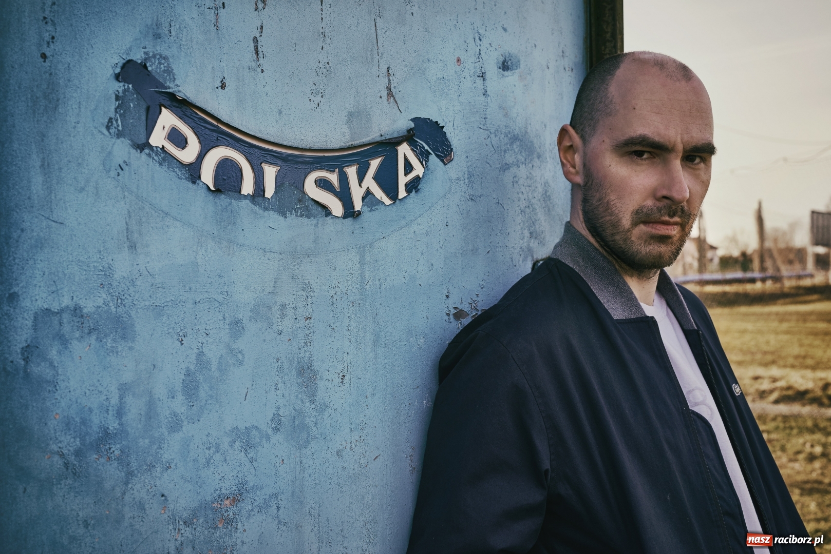 Zdjęcie w galerii na portalu naszraciborz.pl: Ślepnąc od świateł. Autor hitu HBO w Raciborzu  wiadomości z regionu