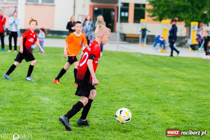 Zdjęcie w galerii na portalu naszraciborz.pl: Górnik Zabrze zwycięzcą II turnieju im. Huberta Kostki wiadomości z regionu