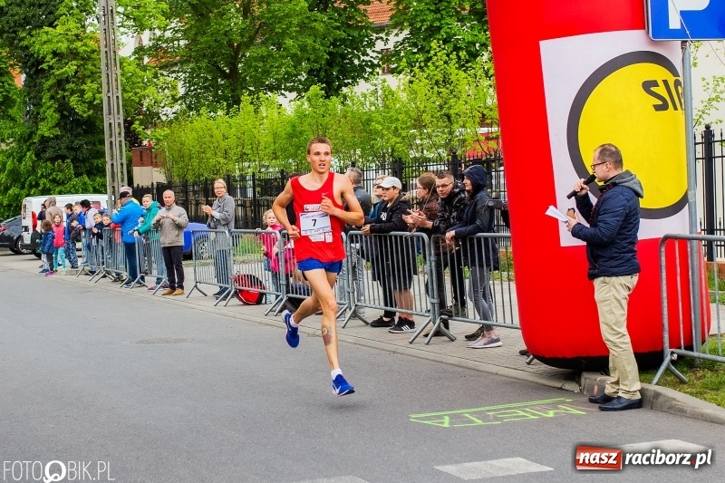 Zdjęcie w galerii na portalu naszraciborz.pl: Raciborski Bieg bez Granic [FOTO i WIDEO]  wiadomości z regionu