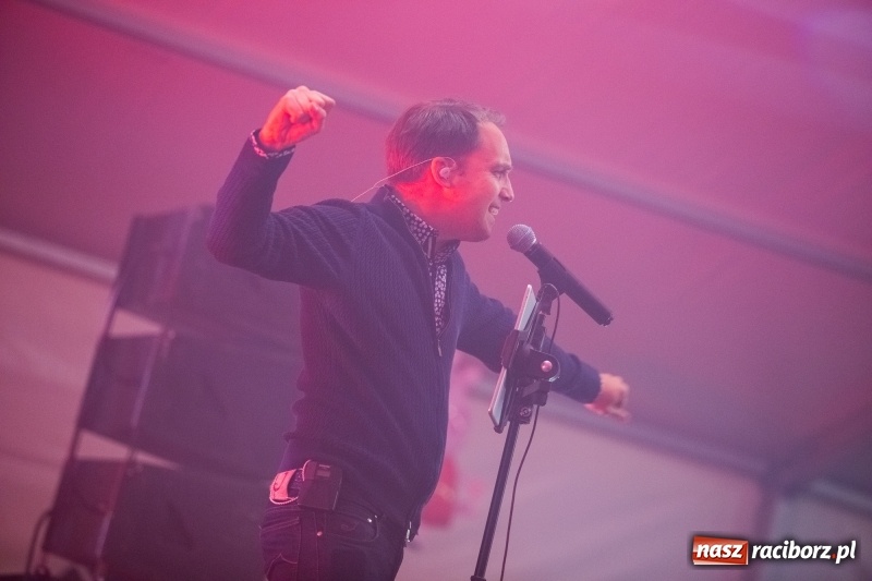 Zdjęcie w galerii na portalu naszraciborz.pl: Toby na finał trzeciego dnia majówki w Nędzy wiadomości z regionu