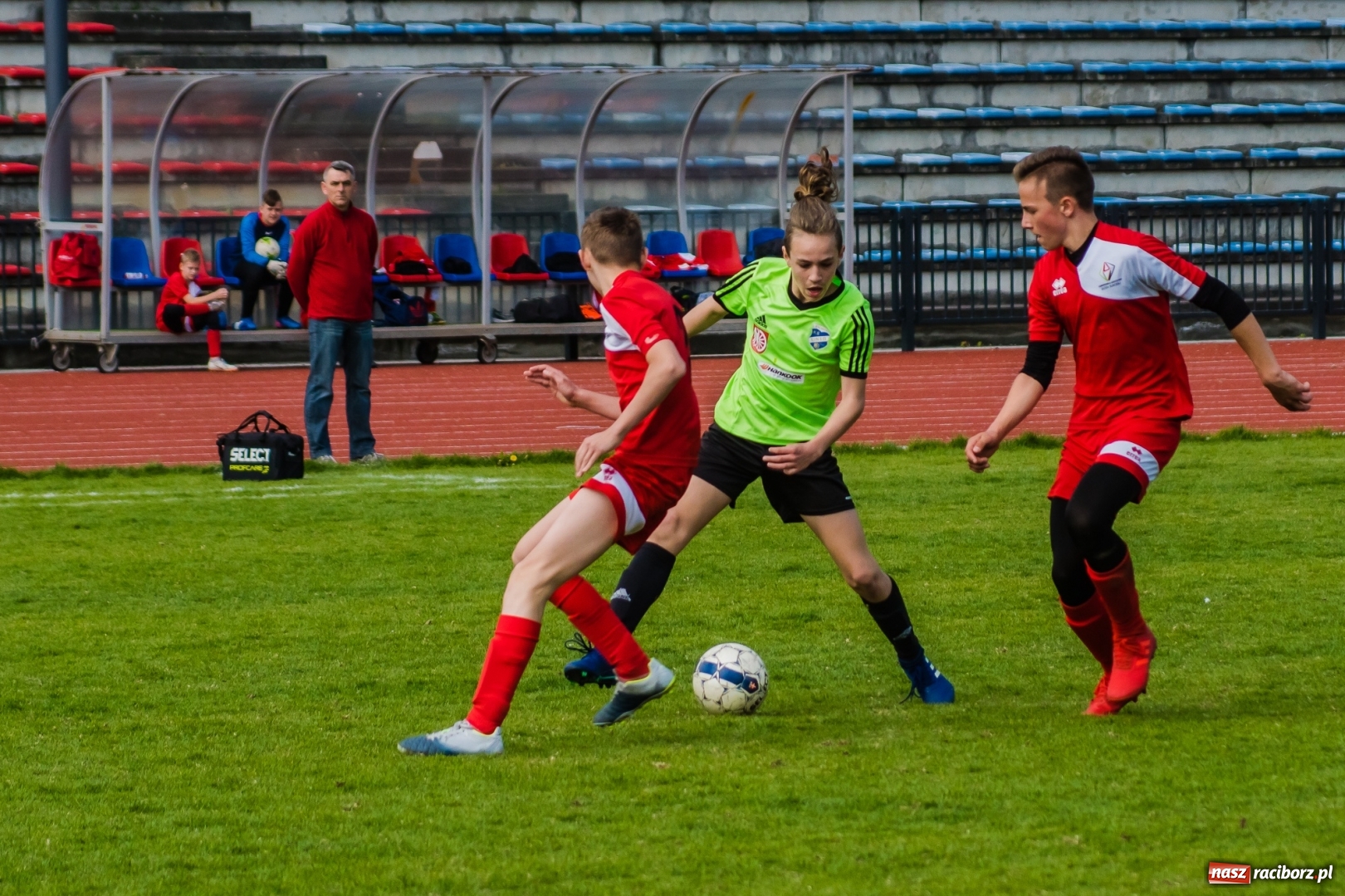 Zdjęcie w galerii na portalu naszraciborz.pl: Młodzi Unici wiele robili, lecz palowickiego Orła nie dogonili [FOTO] wiadomości z regionu