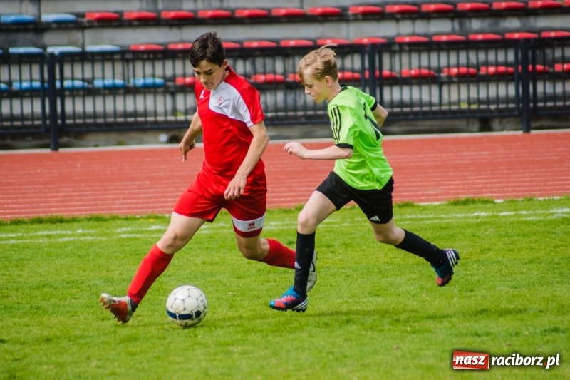 Zdjęcie w galerii na portalu naszraciborz.pl: Młodzi Unici wiele robili, lecz palowickiego Orła nie dogonili [FOTO] wiadomości z regionu