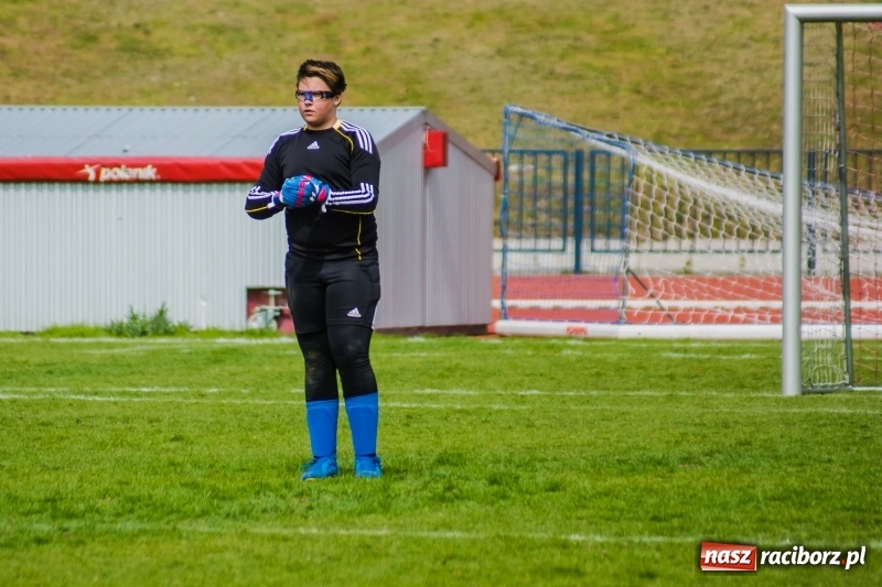 Zdjęcie w galerii na portalu naszraciborz.pl: Młodzi Unici wiele robili, lecz palowickiego Orła nie dogonili [FOTO] wiadomości z regionu
