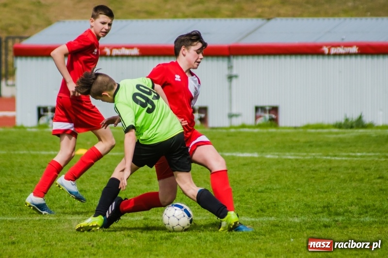 Zdjęcie w galerii na portalu naszraciborz.pl: Młodzi Unici wiele robili, lecz palowickiego Orła nie dogonili [FOTO] wiadomości z regionu