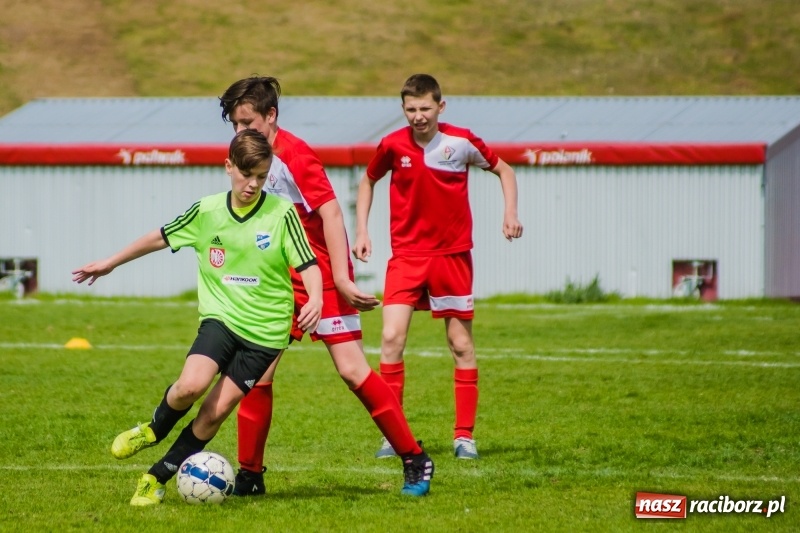 Zdjęcie w galerii na portalu naszraciborz.pl: Młodzi Unici wiele robili, lecz palowickiego Orła nie dogonili [FOTO] wiadomości z regionu