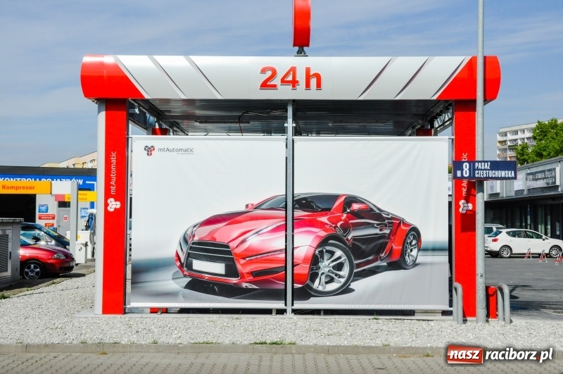 Zdjęcie w galerii na portalu naszraciborz.pl: Włoska delikatna pianka i polska technologia, czyli nowy biznes Antoniego Cadau  wiadomości z regionu