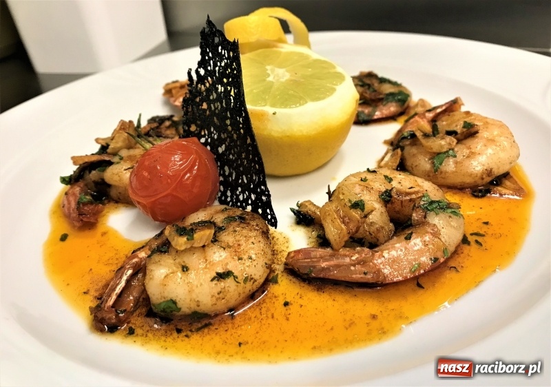 Zdjęcie w galerii na portalu naszraciborz.pl: Szef Braxtonu proponuje tym razem krewetki  wiadomości z regionu