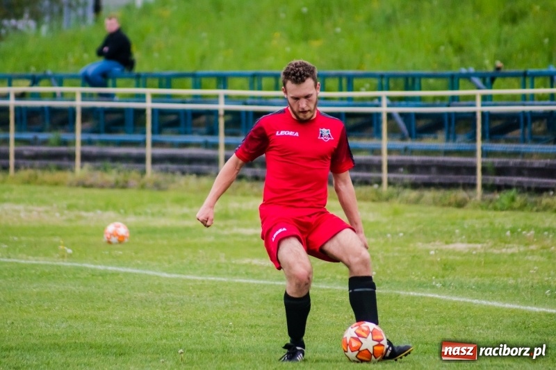 Zdjęcie w galerii na portalu naszraciborz.pl: Klasa okręgowa. Granica poza zasięgiem Rafako [FOTO] wiadomości z regionu