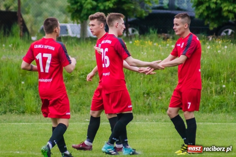 Zdjęcie w galerii na portalu naszraciborz.pl: Klasa okręgowa. Granica poza zasięgiem Rafako [FOTO] wiadomości z regionu