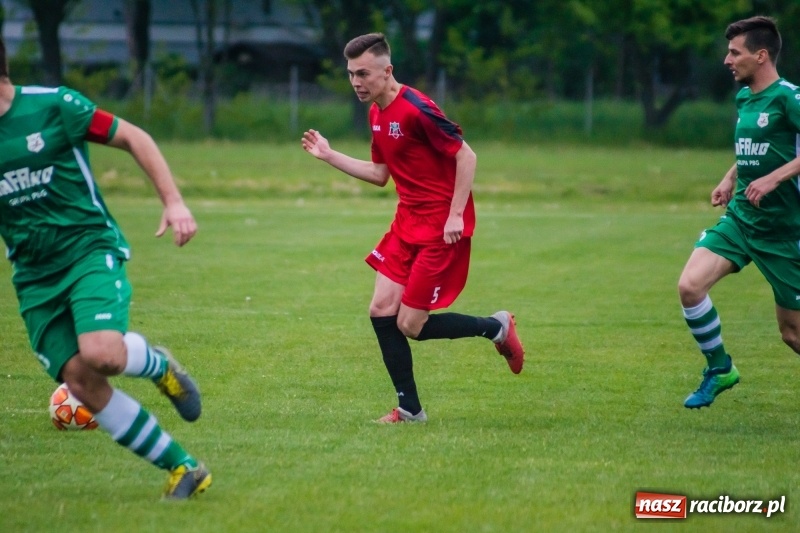 Zdjęcie w galerii na portalu naszraciborz.pl: Klasa okręgowa. Granica poza zasięgiem Rafako [FOTO] wiadomości z regionu