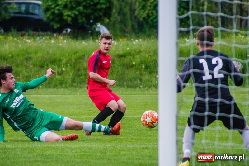 Zdjęcie w galerii na portalu naszraciborz.pl: Klasa okręgowa. Granica poza zasięgiem Rafako [FOTO] wiadomości z regionu