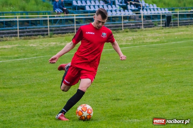 Zdjęcie w galerii na portalu naszraciborz.pl: Klasa okręgowa. Granica poza zasięgiem Rafako [FOTO] wiadomości z regionu