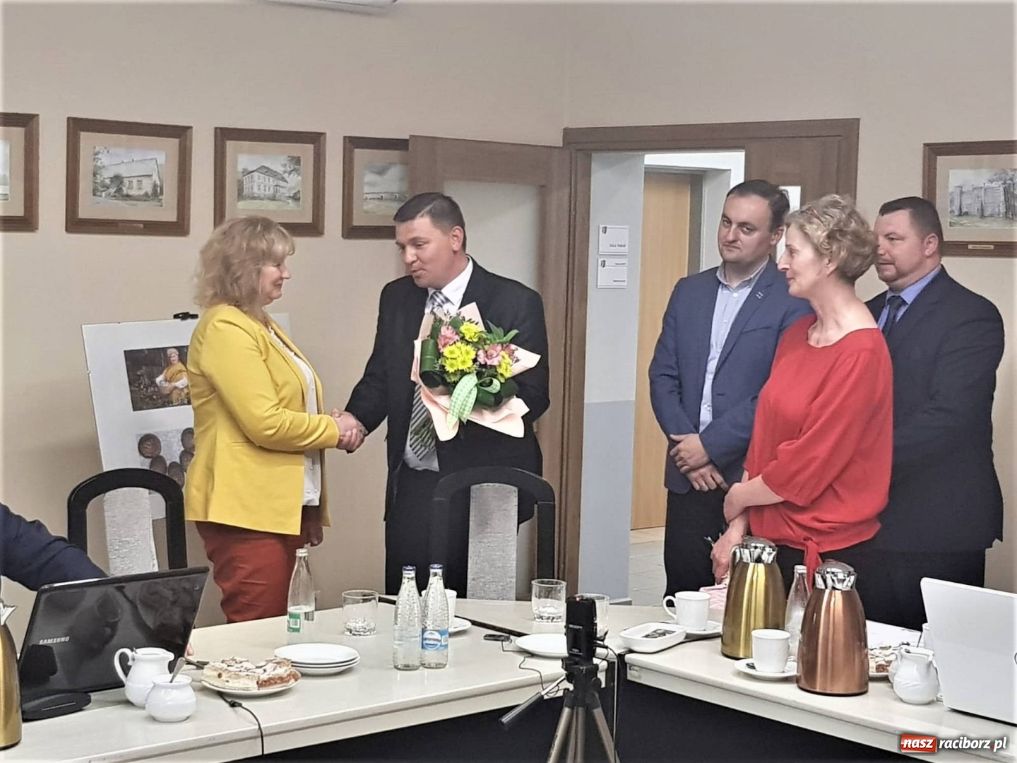 Zdjęcie w galerii na portalu naszraciborz.pl: Pożegnanie w Krzyżanowicach, przywitanie w Rudniku  wiadomości z regionu