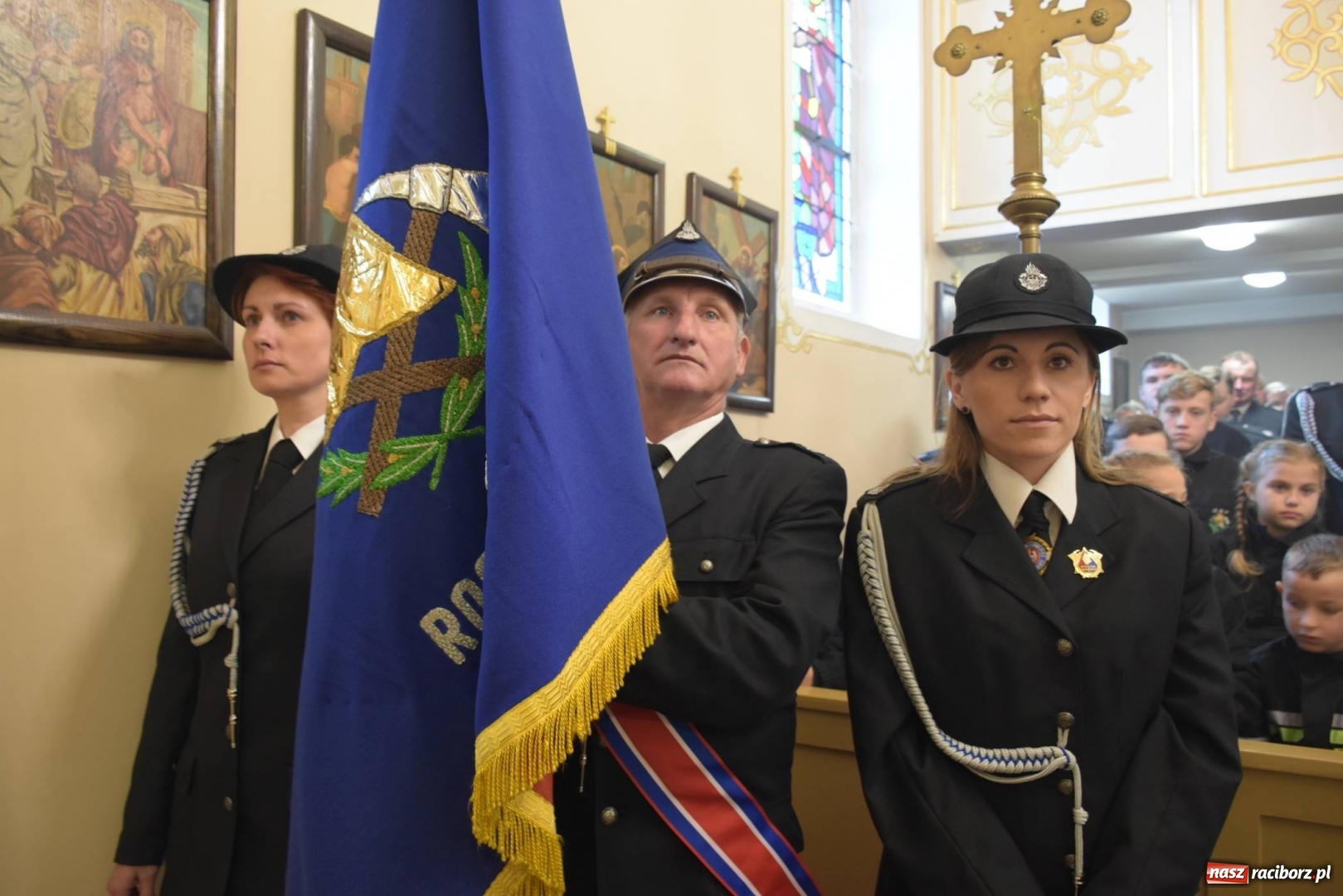 Zdjęcie w galerii na portalu naszraciborz.pl: Jubileusz 85-lecia OSP Roszków [FOTO] wiadomości z regionu