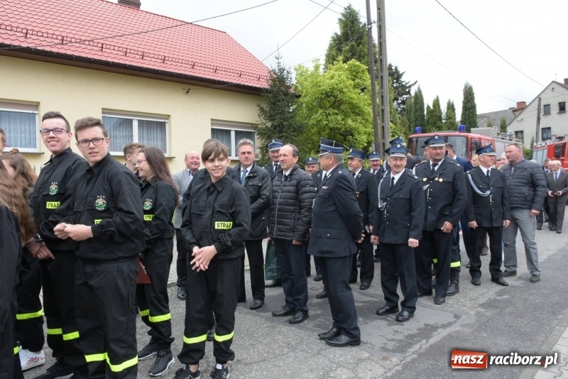 Zdjęcie w galerii na portalu naszraciborz.pl: Jubileusz 85-lecia OSP Roszków [FOTO] wiadomości z regionu