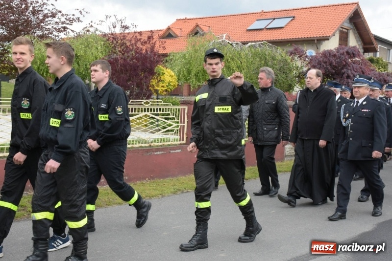 Zdjęcie w galerii na portalu naszraciborz.pl: Jubileusz 85-lecia OSP Roszków [FOTO] wiadomości z regionu