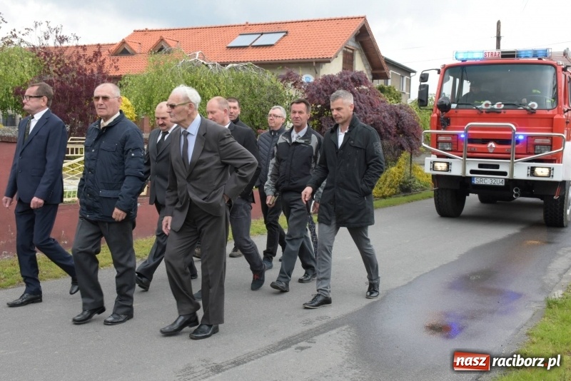Zdjęcie w galerii na portalu naszraciborz.pl: Jubileusz 85-lecia OSP Roszków [FOTO] wiadomości z regionu