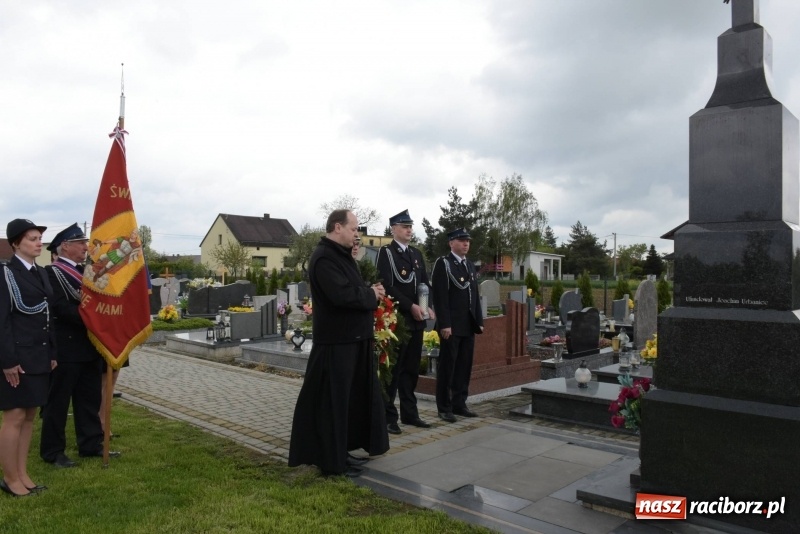 Zdjęcie w galerii na portalu naszraciborz.pl: Jubileusz 85-lecia OSP Roszków [FOTO] wiadomości z regionu