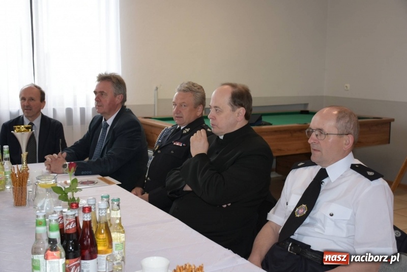 Zdjęcie w galerii na portalu naszraciborz.pl: Jubileusz 85-lecia OSP Roszków [FOTO] wiadomości z regionu