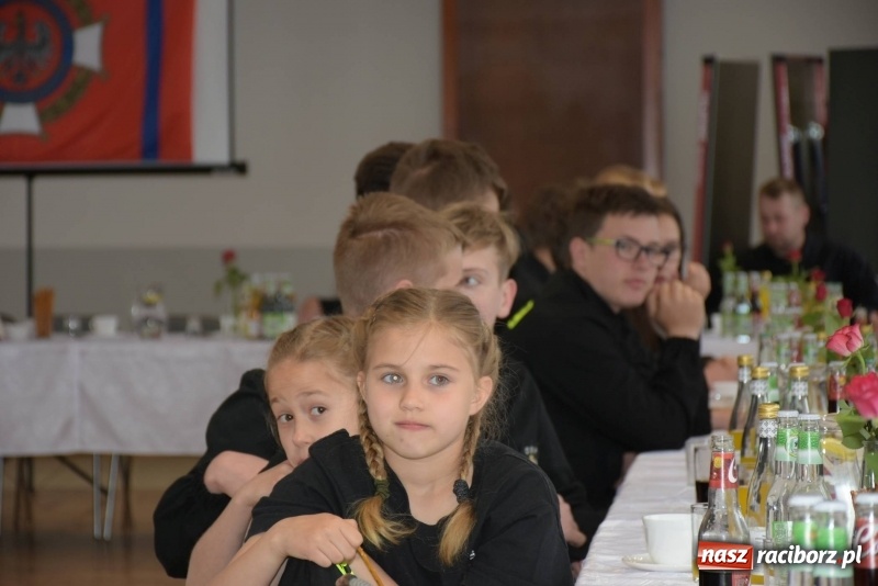 Zdjęcie w galerii na portalu naszraciborz.pl: Jubileusz 85-lecia OSP Roszków [FOTO] wiadomości z regionu