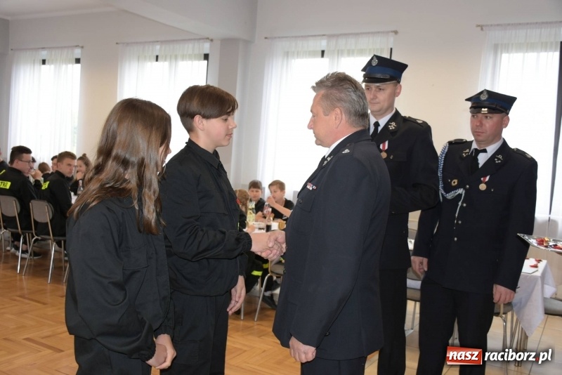 Zdjęcie w galerii na portalu naszraciborz.pl: Jubileusz 85-lecia OSP Roszków [FOTO] wiadomości z regionu