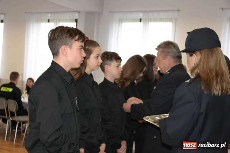 Zdjęcie w galerii na portalu naszraciborz.pl: Jubileusz 85-lecia OSP Roszków [FOTO] wiadomości z regionu